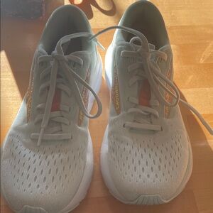 Brooks Women's Ghost 16 Running Shoes